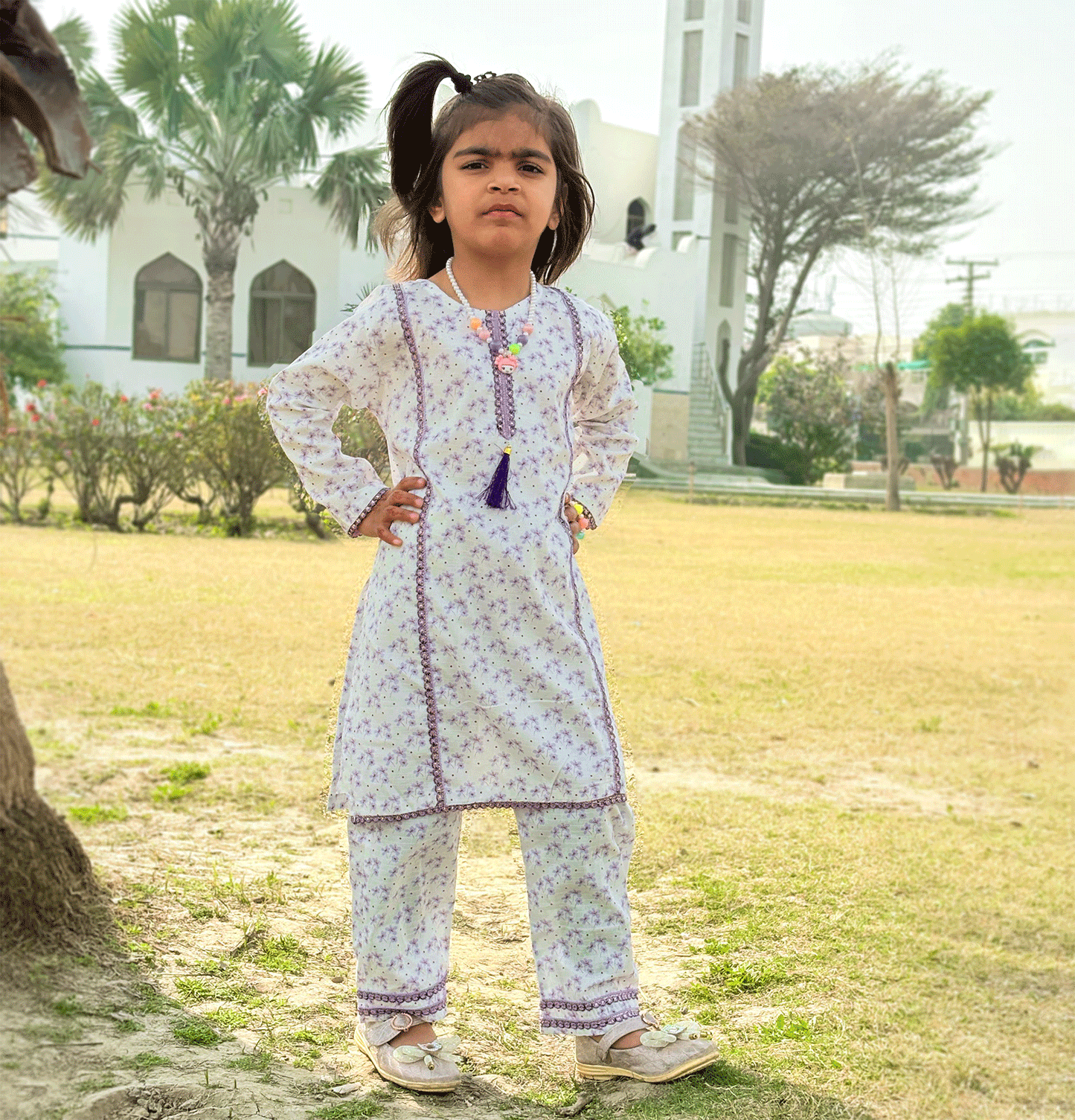 White Kameez With Shalwar